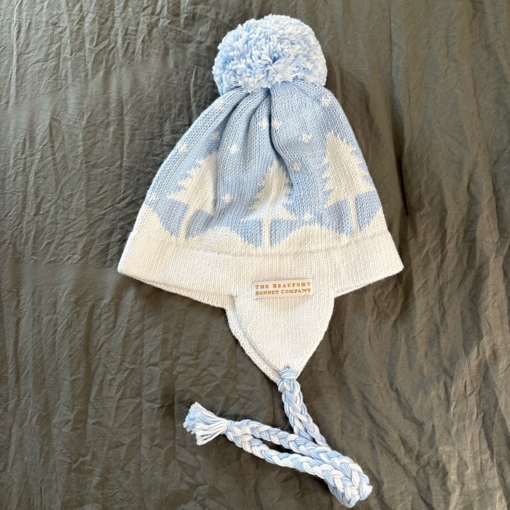 The Beaufort Bonnet Company Parrish Pom Pom Hat. Size 2-6 years.